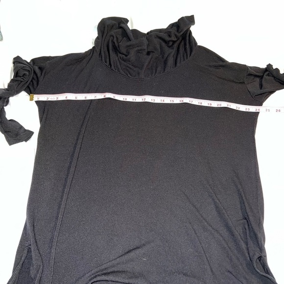 Gap Cowlneck 𝅺women’s top  Large - Picture 4 of 6